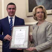Справжні друзі пізнаються під час випробувань